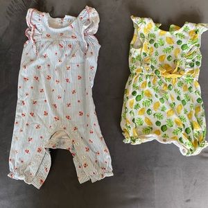 Baby girl 0-3 months clothes